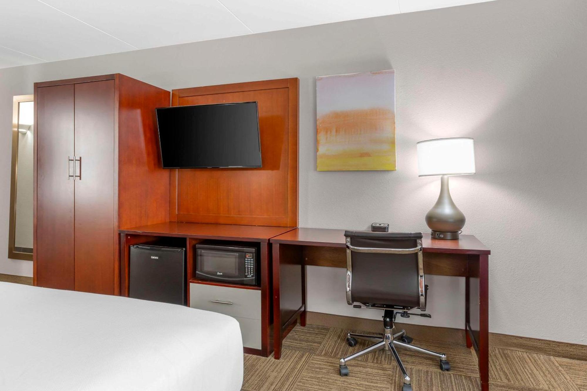 Comfort Inn Edgewater On Hudson River Exteriér fotografie
