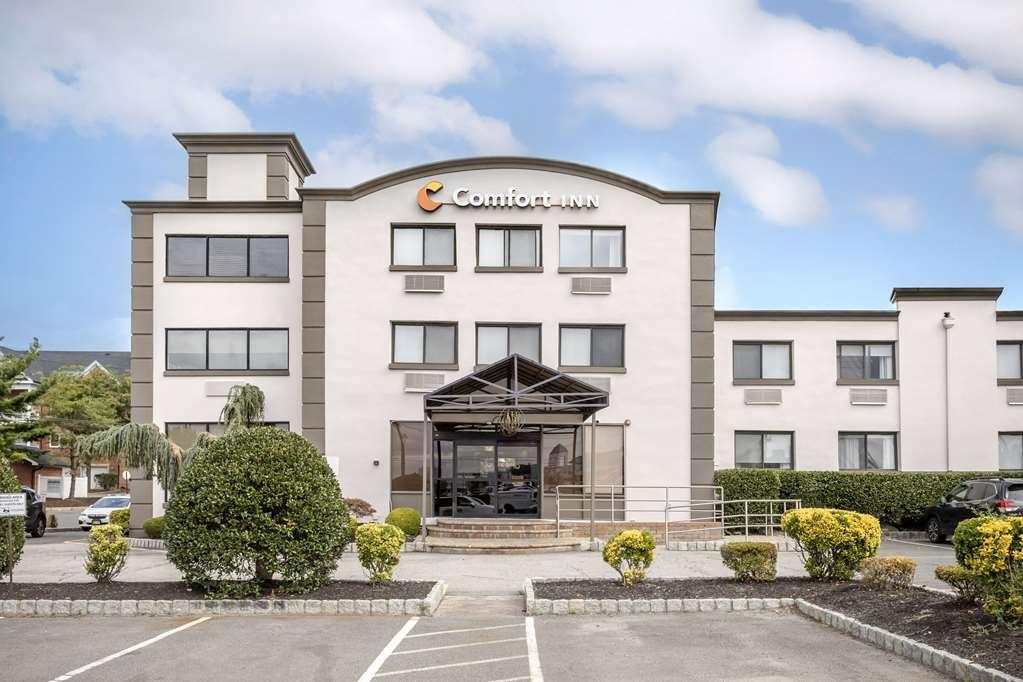 Comfort Inn Edgewater On Hudson River Exteriér fotografie